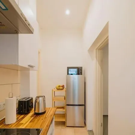 New 130m², Lounge Room, Im Herzen Berlins Apartman *